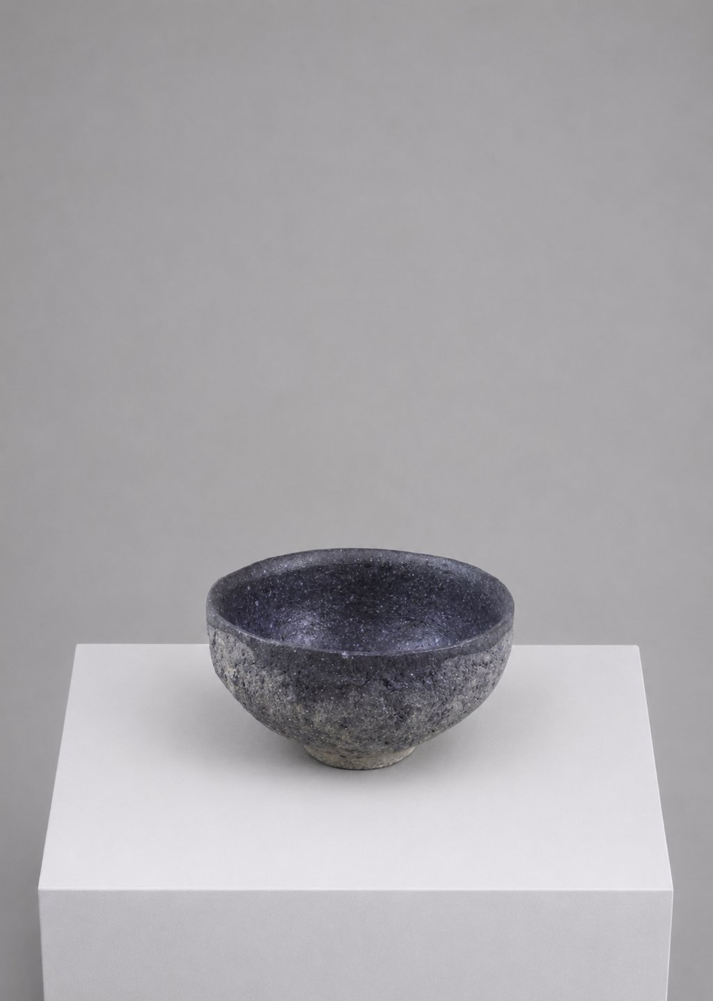 Sekki Chawan by Ken Mihara — interior and body