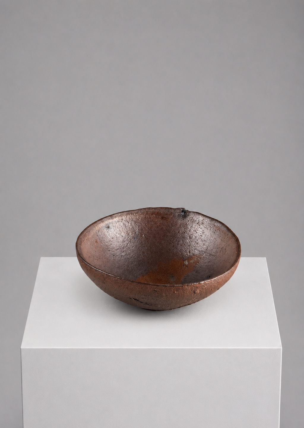Shizenyū Chawan by Koie Ryōji — interior detail